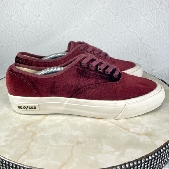 J. Crew x SeaVees Legend Sneakers Womens 8 Merlot Burgundy Velvet Casual Lace Up - Picture 1 of 12